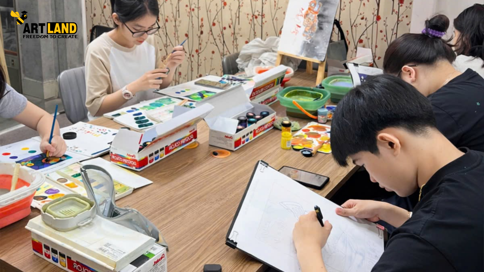 Mỹ Thuật Art Land – Nơi hiện thực hóa đam mê và khởi đầu sự nghiệp hội họa